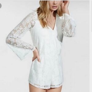 Express White lace Full sleeve Romantic Bohemian romper